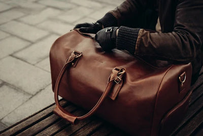 6 Best men's leather weekend bag in the UK (2023 Updated)