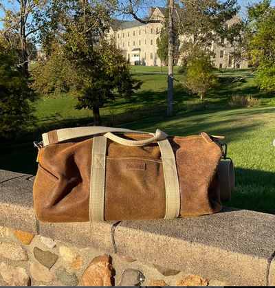The Elegance of Endurance: Why Long Lasting Leather Holdalls are Essential